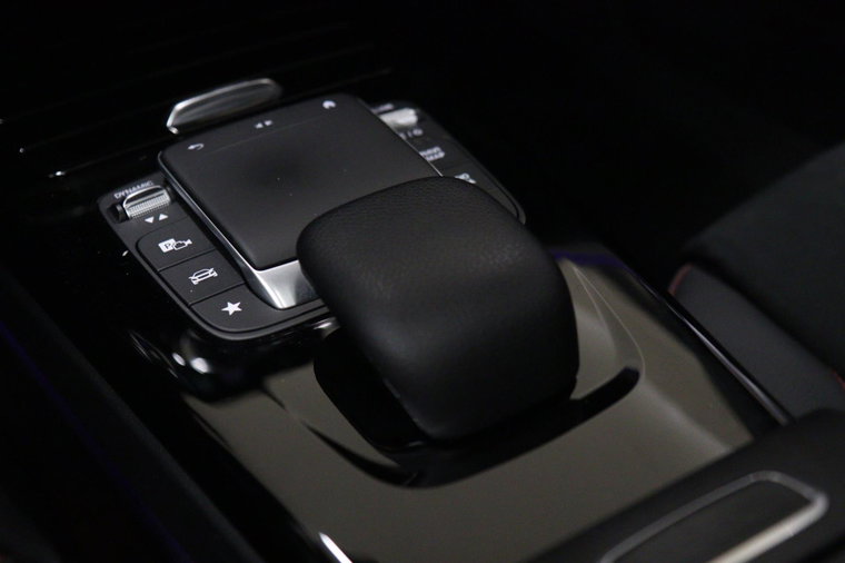 Vehicle Image 37