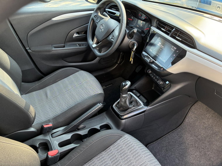 Vehicle Image 19