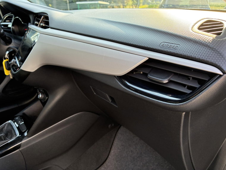 Vehicle Image 39