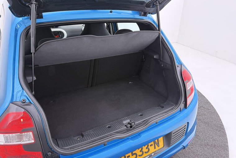 Vehicle Image 33
