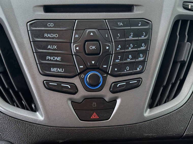 Vehicle Image 30