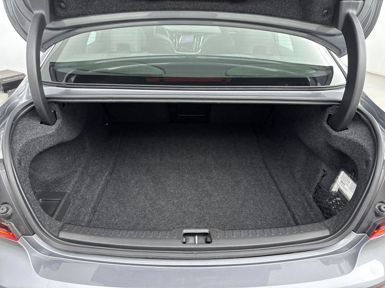 Vehicle Image 23