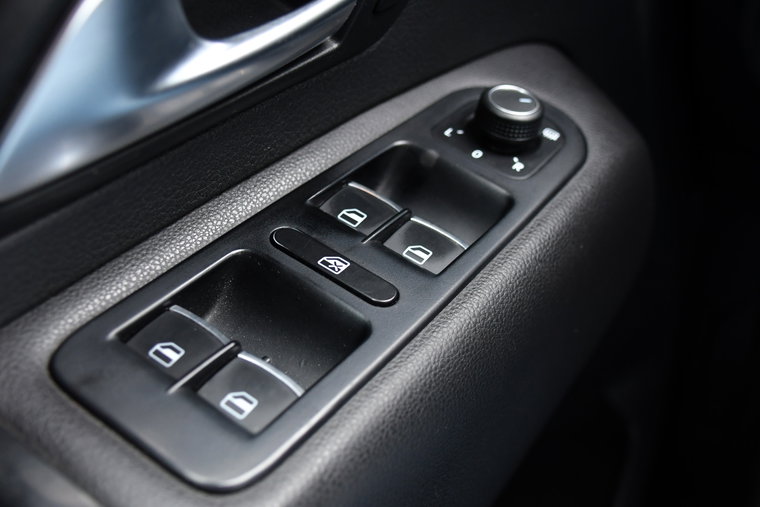 Vehicle Image 33