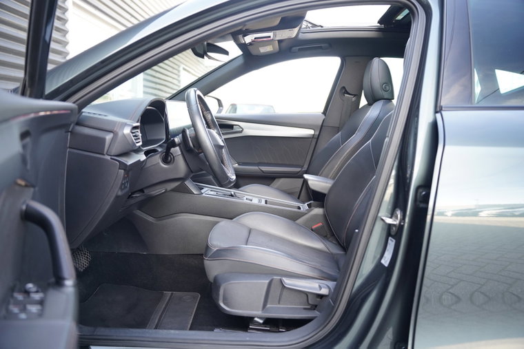 Vehicle Image 15