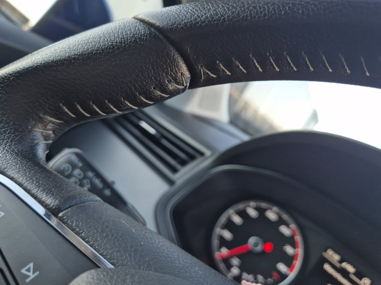 Vehicle Image 29