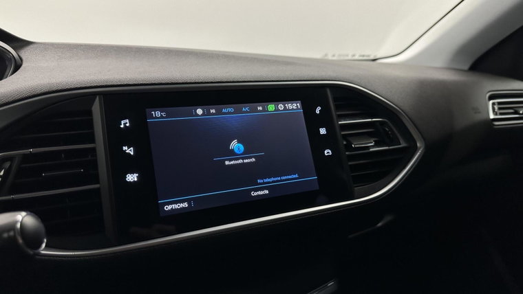 Vehicle Image 38