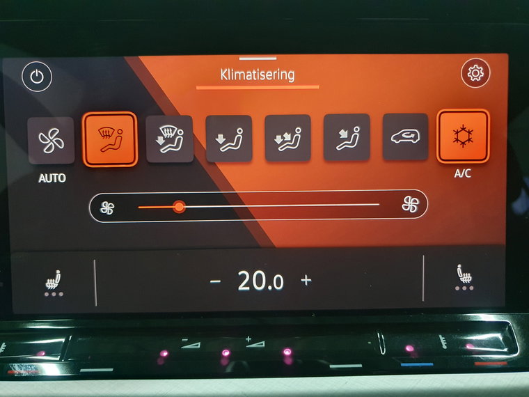 Vehicle Image 33