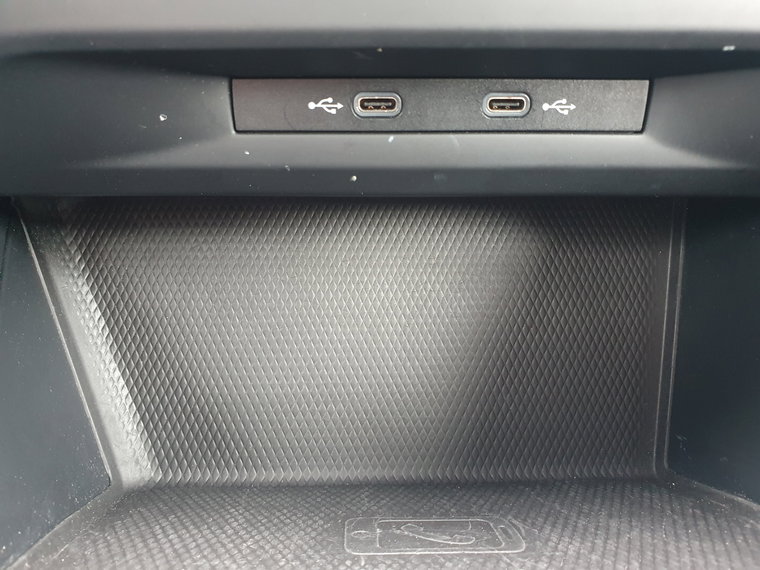 Vehicle Image 47