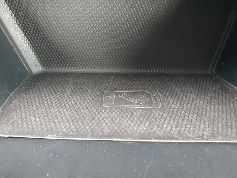 Vehicle Image 48