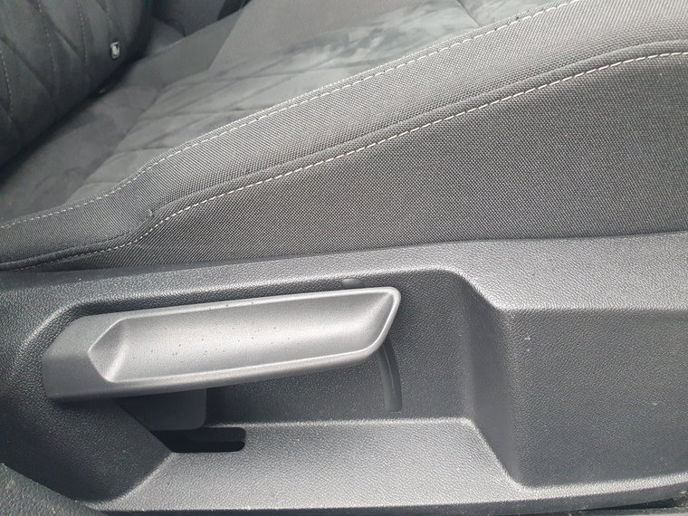 Vehicle Image 58