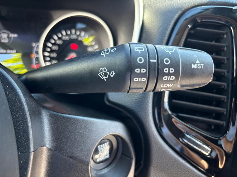 Vehicle Image 27
