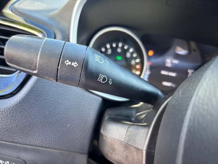 Vehicle Image 60