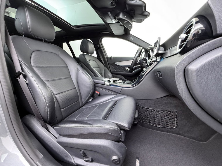 Vehicle Image 37