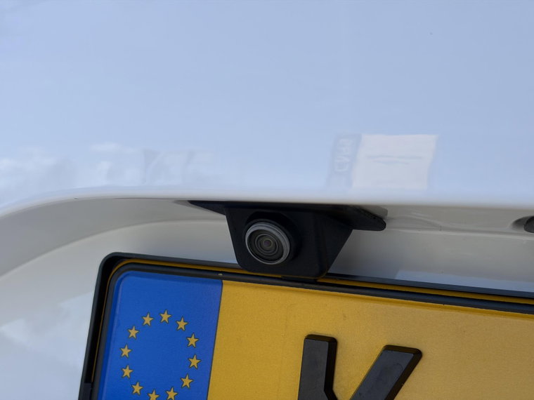 Vehicle Image 36