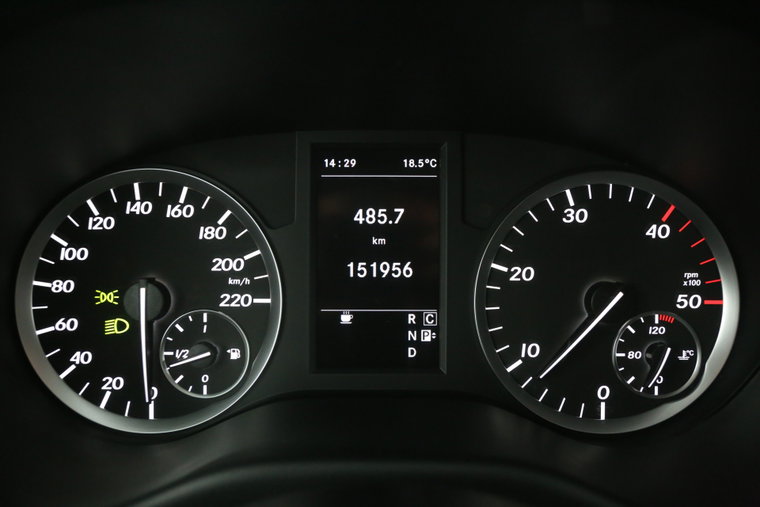 Vehicle Image 13