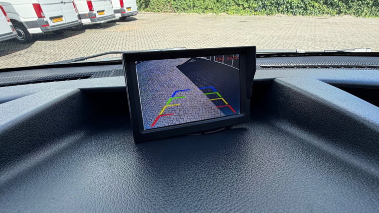Vehicle Image 23