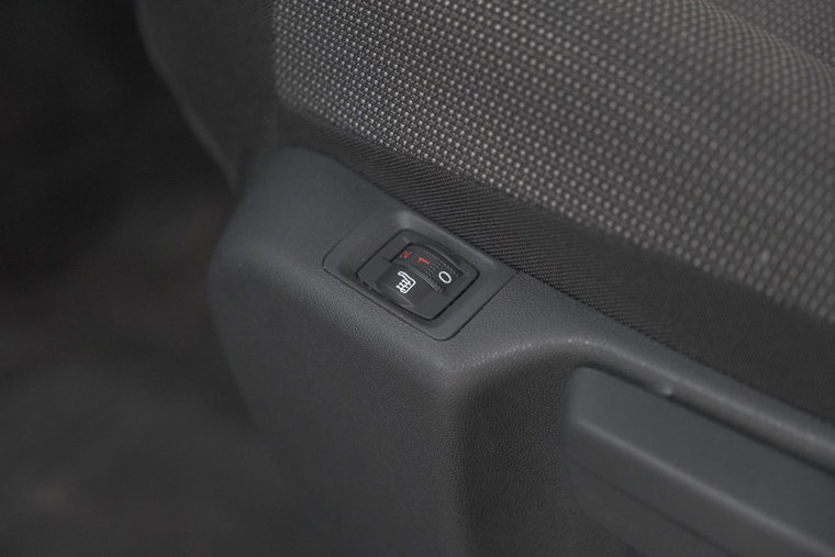 Vehicle Image 24