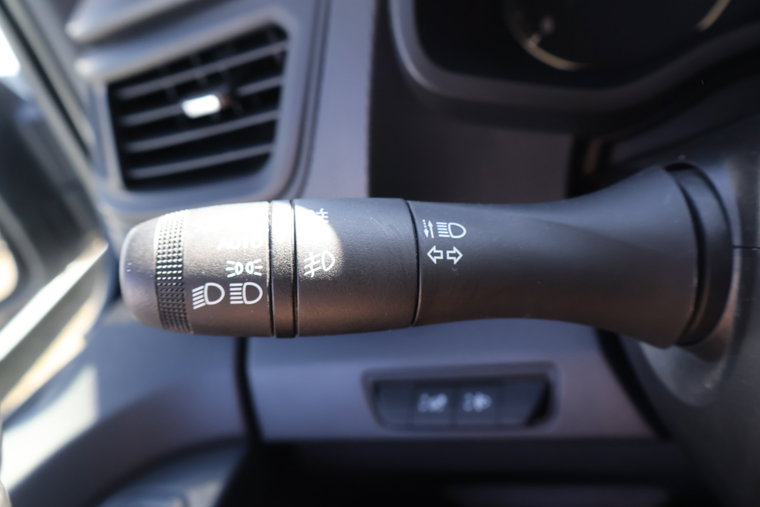 Vehicle Image 23