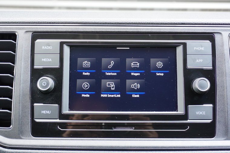 Vehicle Image 22