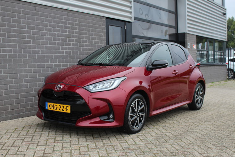 Vehicle Image 4