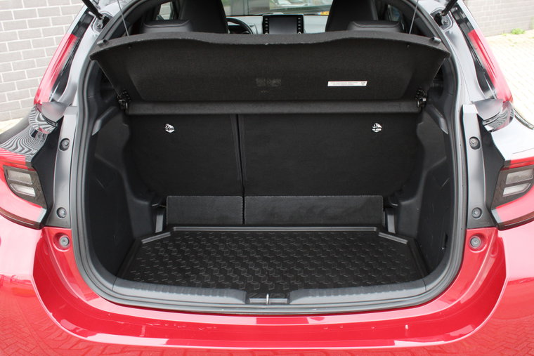 Vehicle Image 30