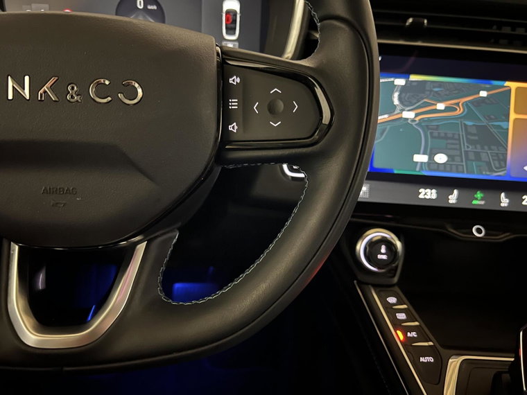 Vehicle Image 37