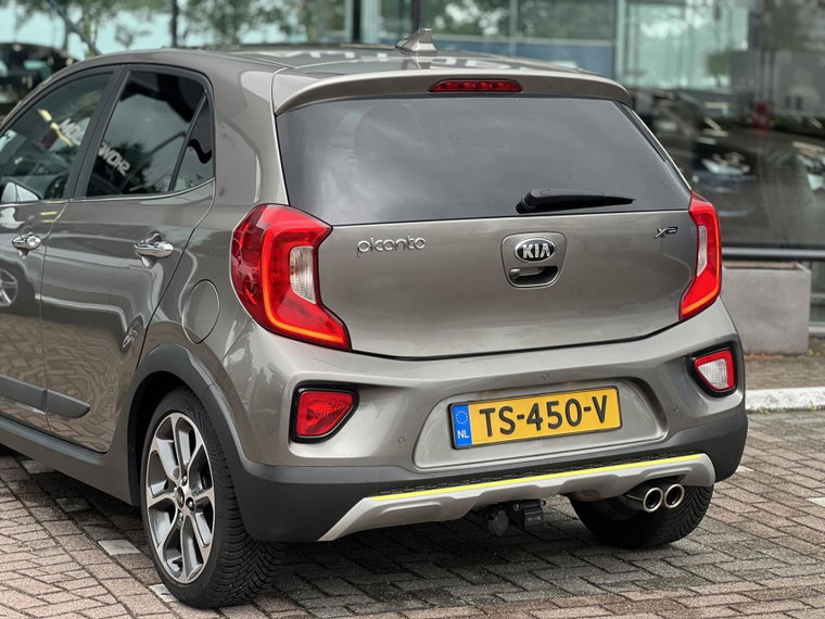 Vehicle Image 19