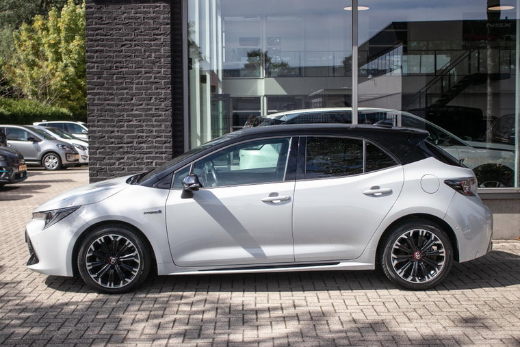 Vehicle Image 13