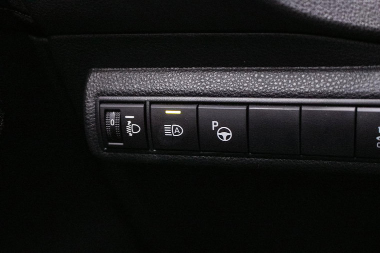Vehicle Image 27