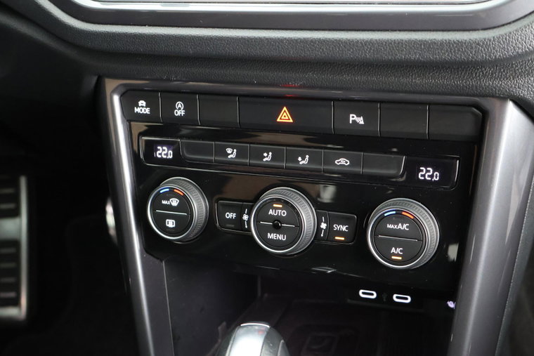 Vehicle Image 32