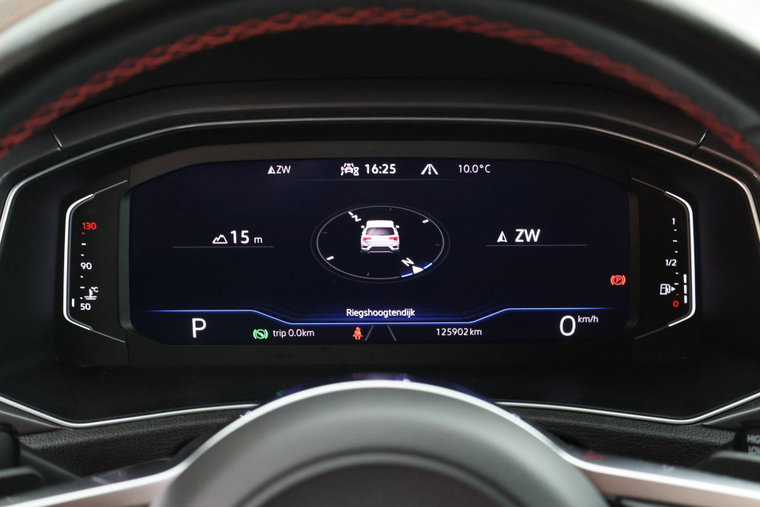 Vehicle Image 36