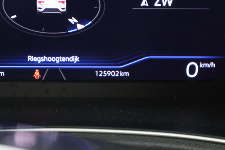 Vehicle Image 37