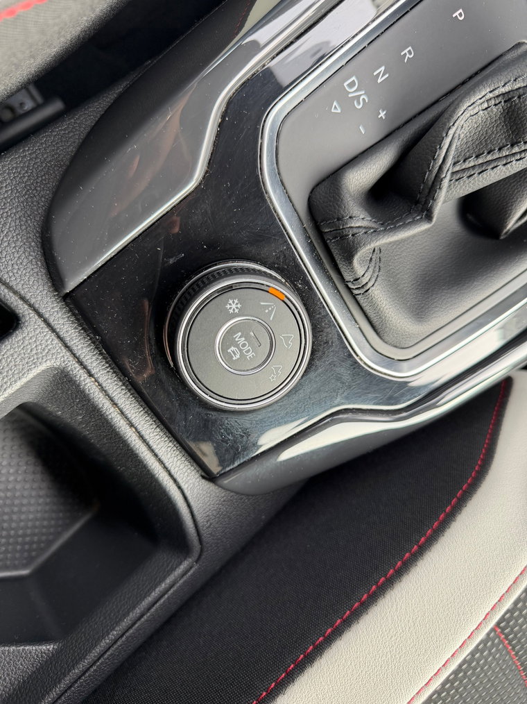 Vehicle Image 46