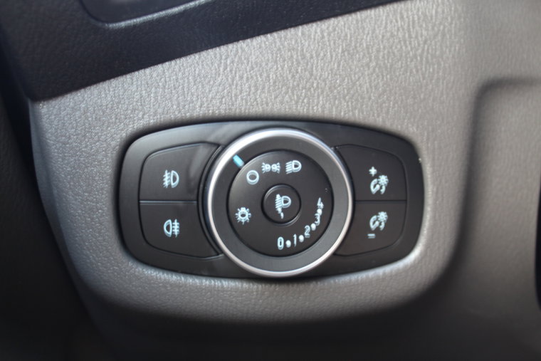 Vehicle Image 17