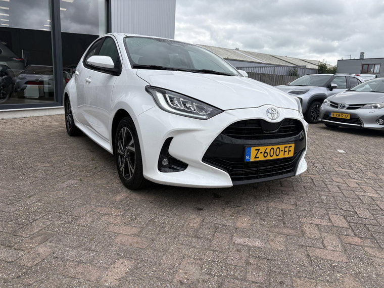 Vehicle Image 7