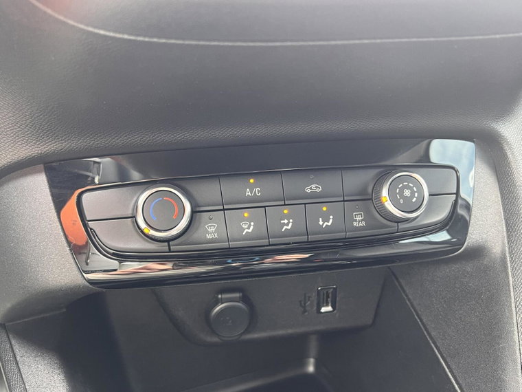 Vehicle Image 27