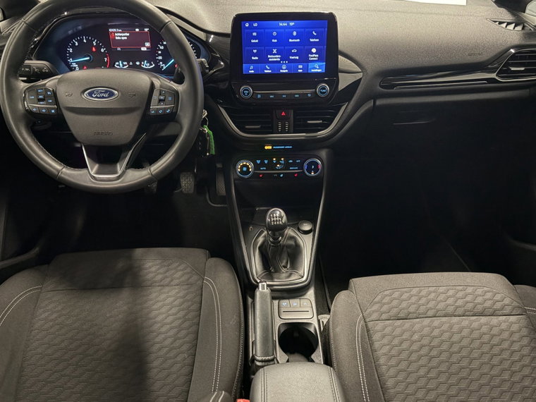 Vehicle Image 10