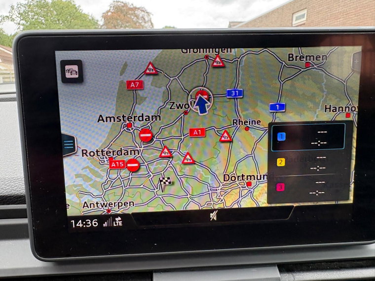 Vehicle Image 22
