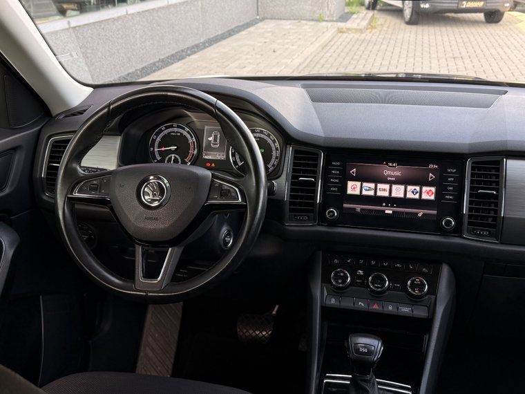 Vehicle Image 20