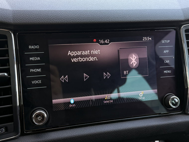 Vehicle Image 26