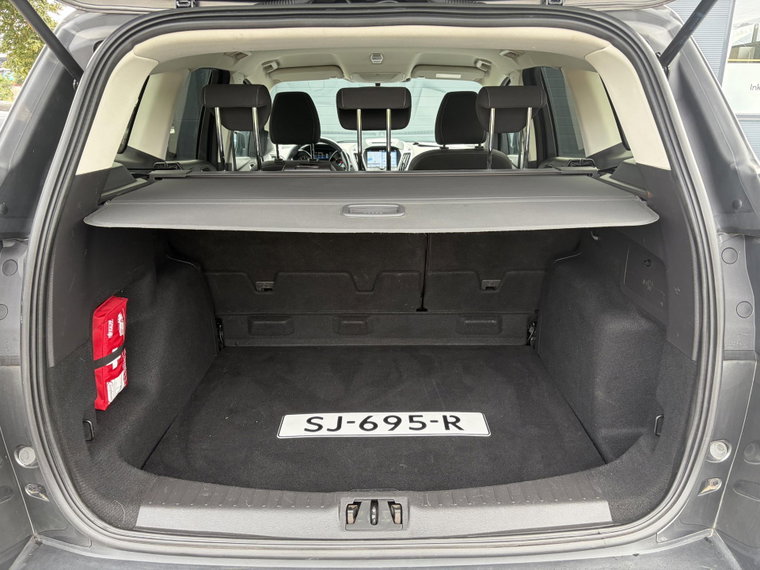 Vehicle Image 35