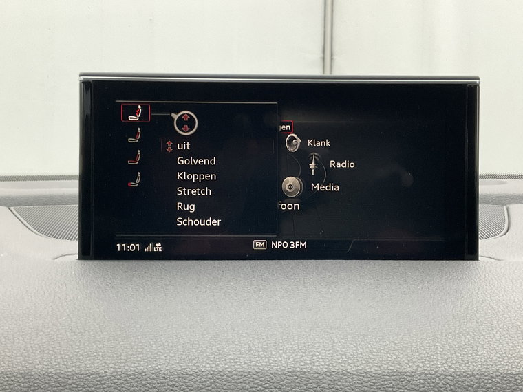 Vehicle Image 40