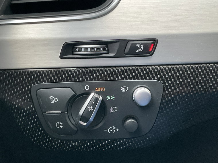 Vehicle Image 41