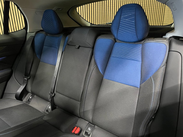 Vehicle Image 36