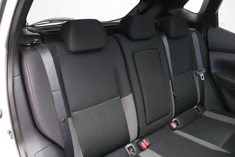 Vehicle Image 31