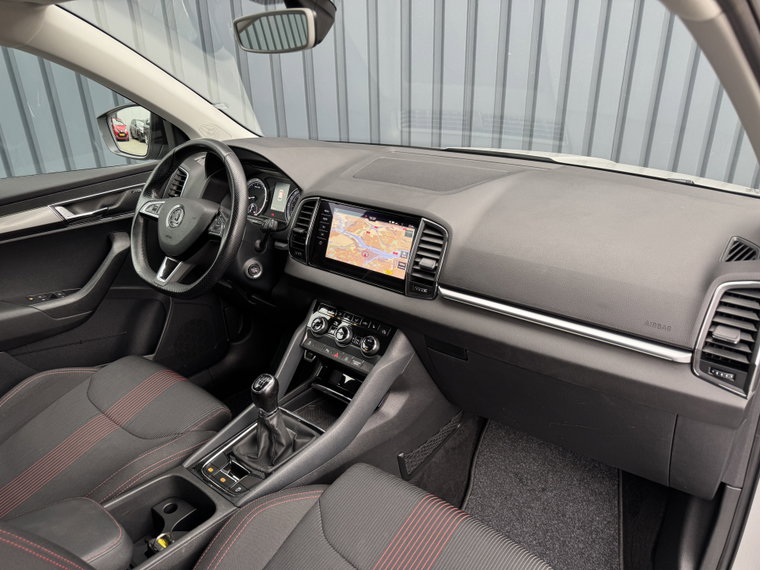 Vehicle Image 24