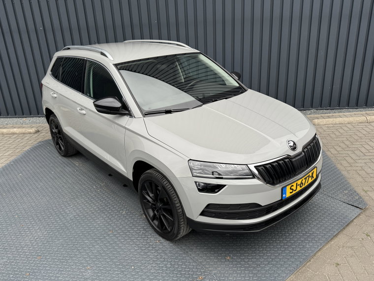 Vehicle Image 32