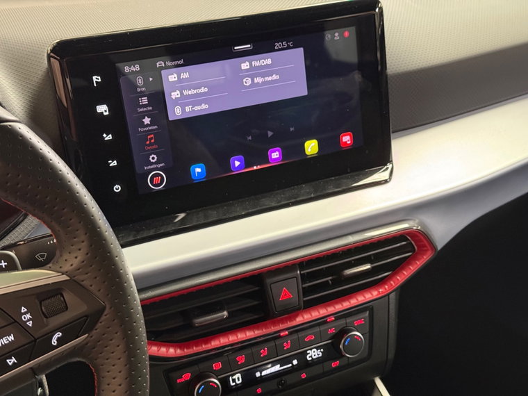 Vehicle Image 20