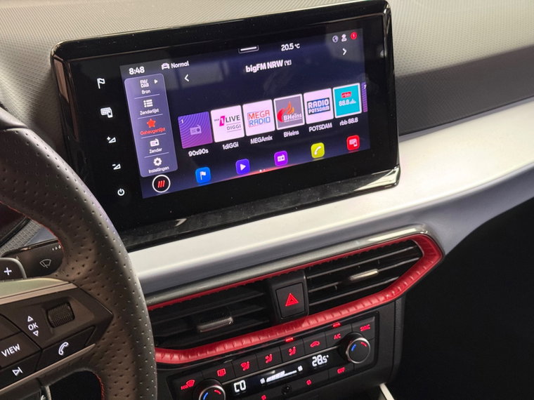 Vehicle Image 22