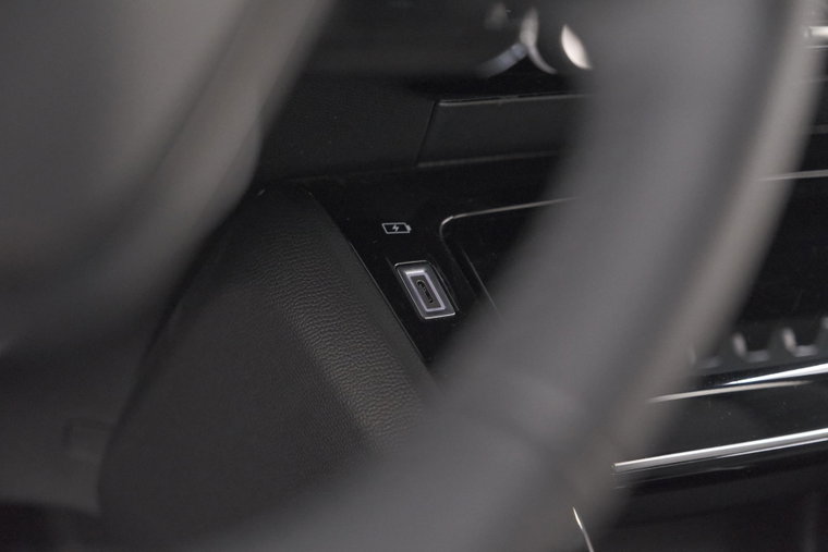 Vehicle Image 39
